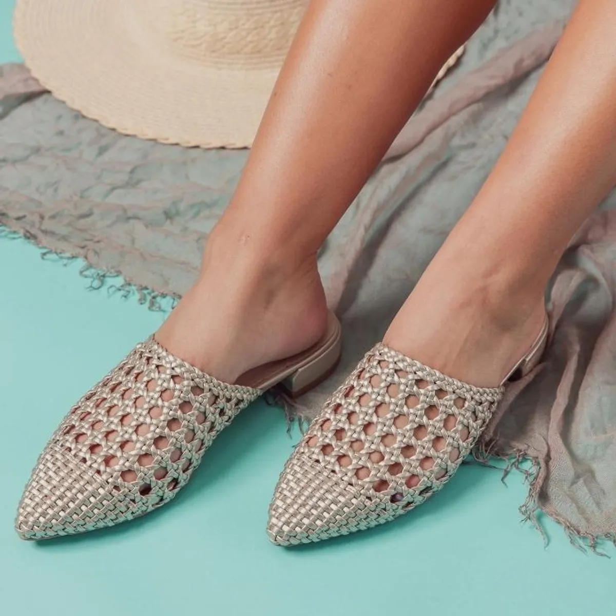 DEGAS - Puntilla Holbox Dorado DEGAS