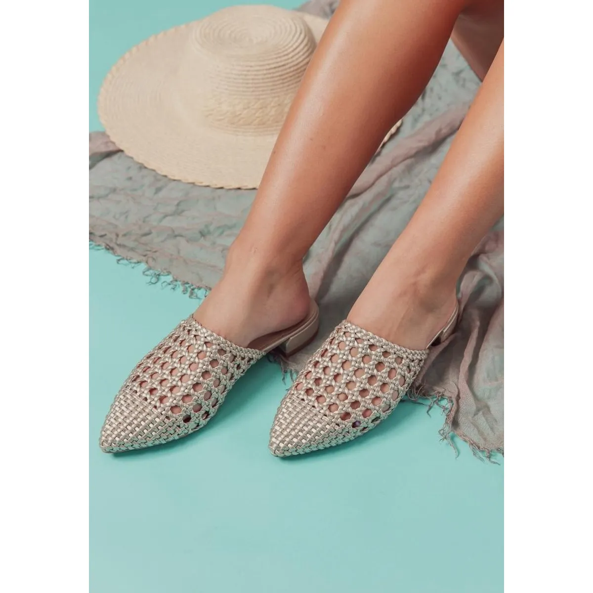 DEGAS - Puntilla Holbox Dorado DEGAS