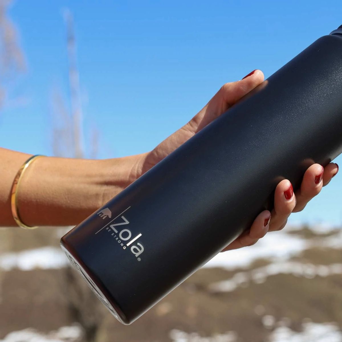 ZOLA OUTDOORS - Botella Térmica Clásica 750Ml Negro Zola