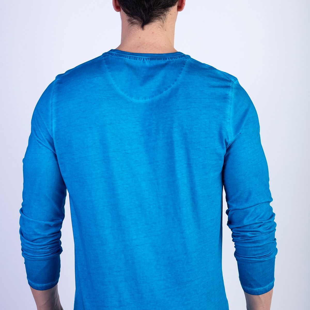 FEROUCH - Polera Basica Manga Larga Lavada Michigan Azul Ferouch