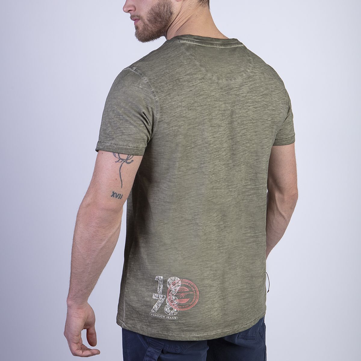 FEROUCH - Polera Dirty Wash New York Verde Ferouch