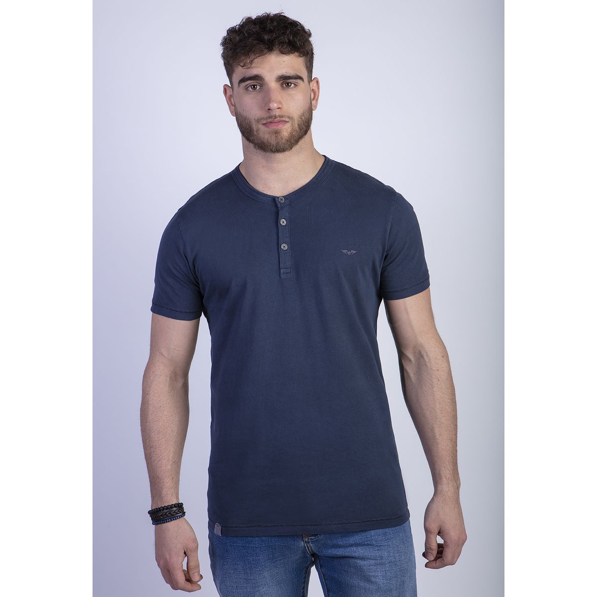 FEROUCH - Polera Henley Lavada Austin Azul Ferouch
