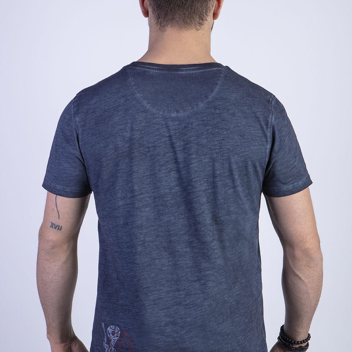 FEROUCH - Polera Dirty Wash New York Azul Ferouch