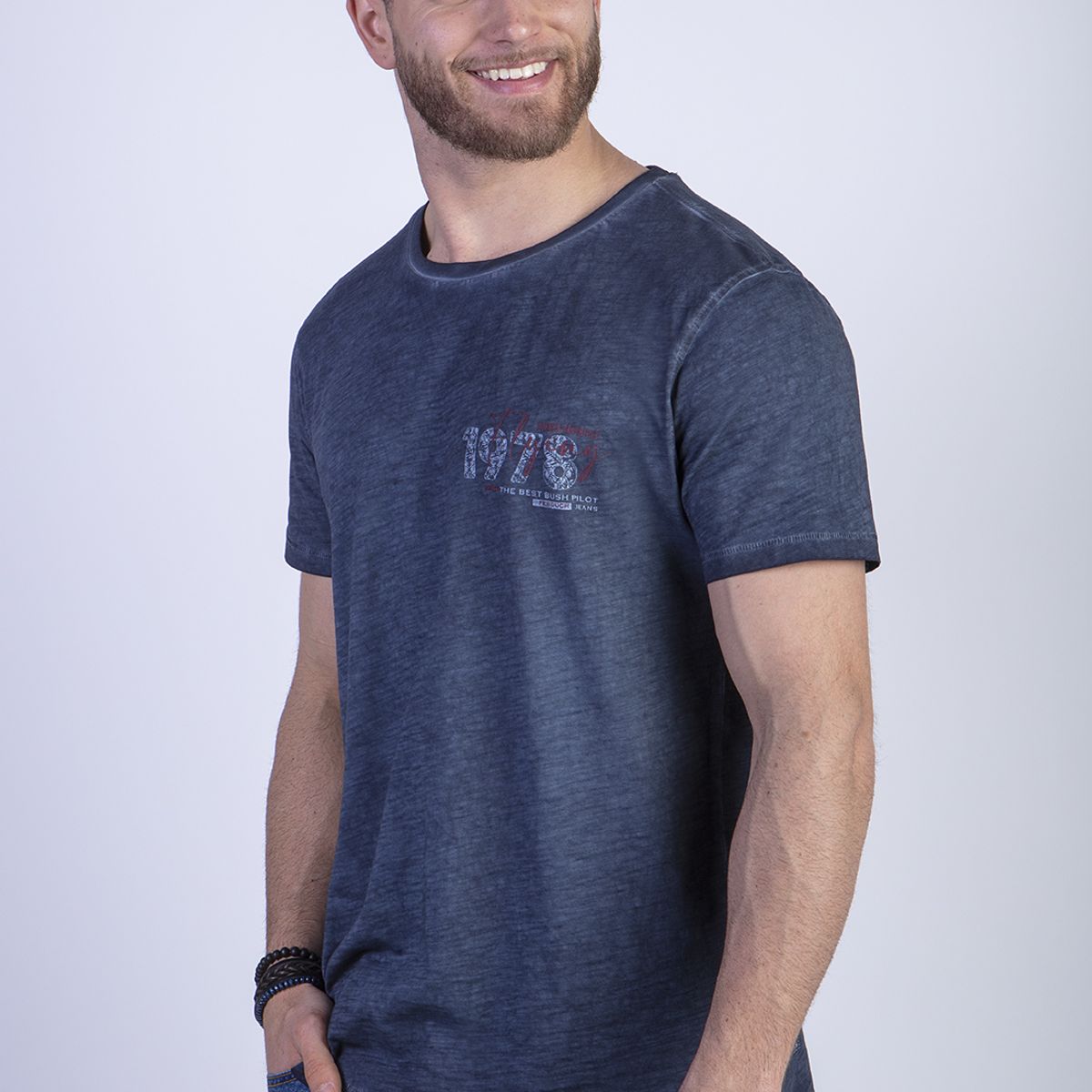 FEROUCH - Polera Dirty Wash New York Azul Ferouch