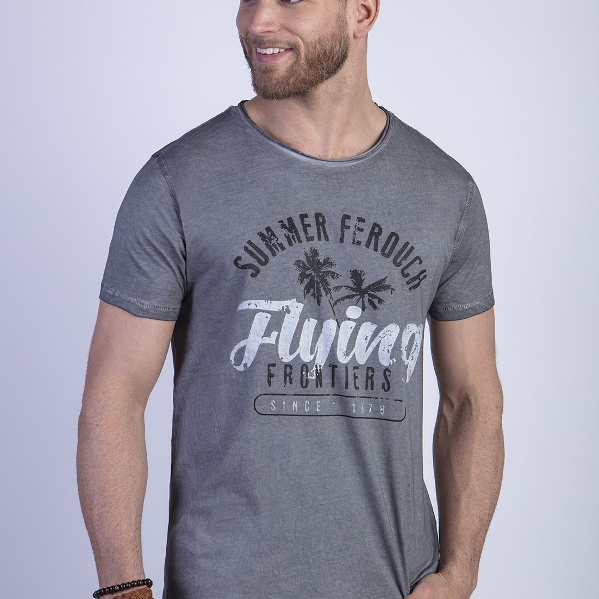 FEROUCH - Polera Dirty Wash Seatle Gris Ferouch