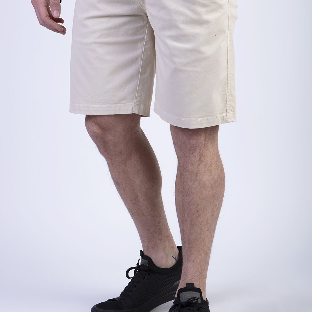 FEROUCH - Bermuda Greenwood F Blanco Ferouch