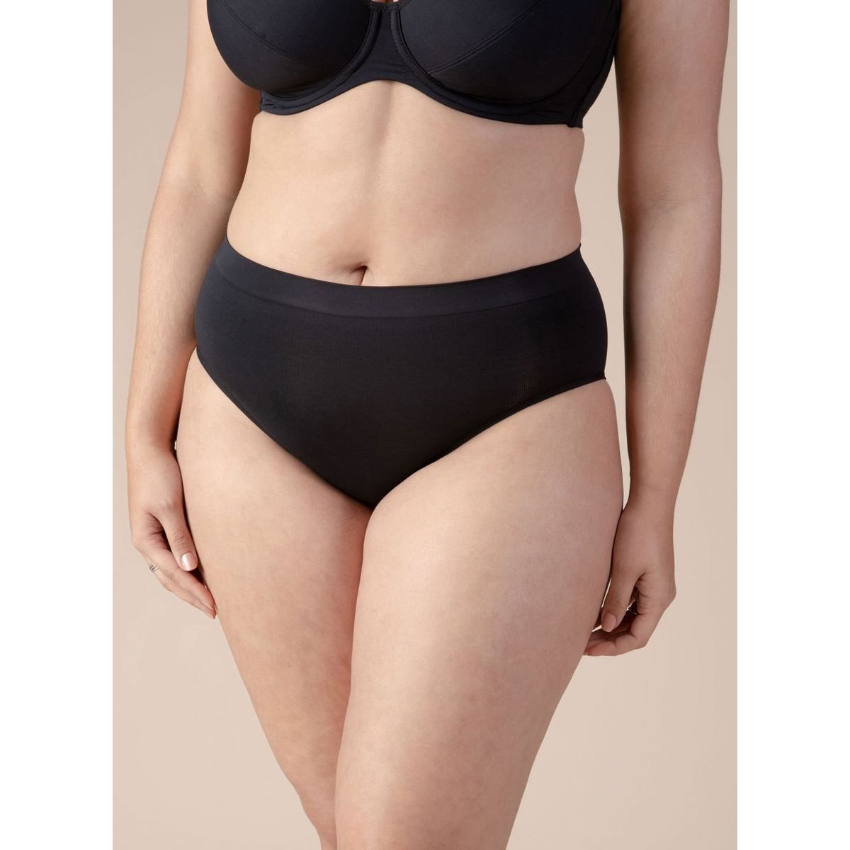 LIZ - CALZÓN DE TIRO ALTO 70220