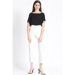 LIOLA - Pantalon Crop Mini Flare Gabardina Falla Crudo