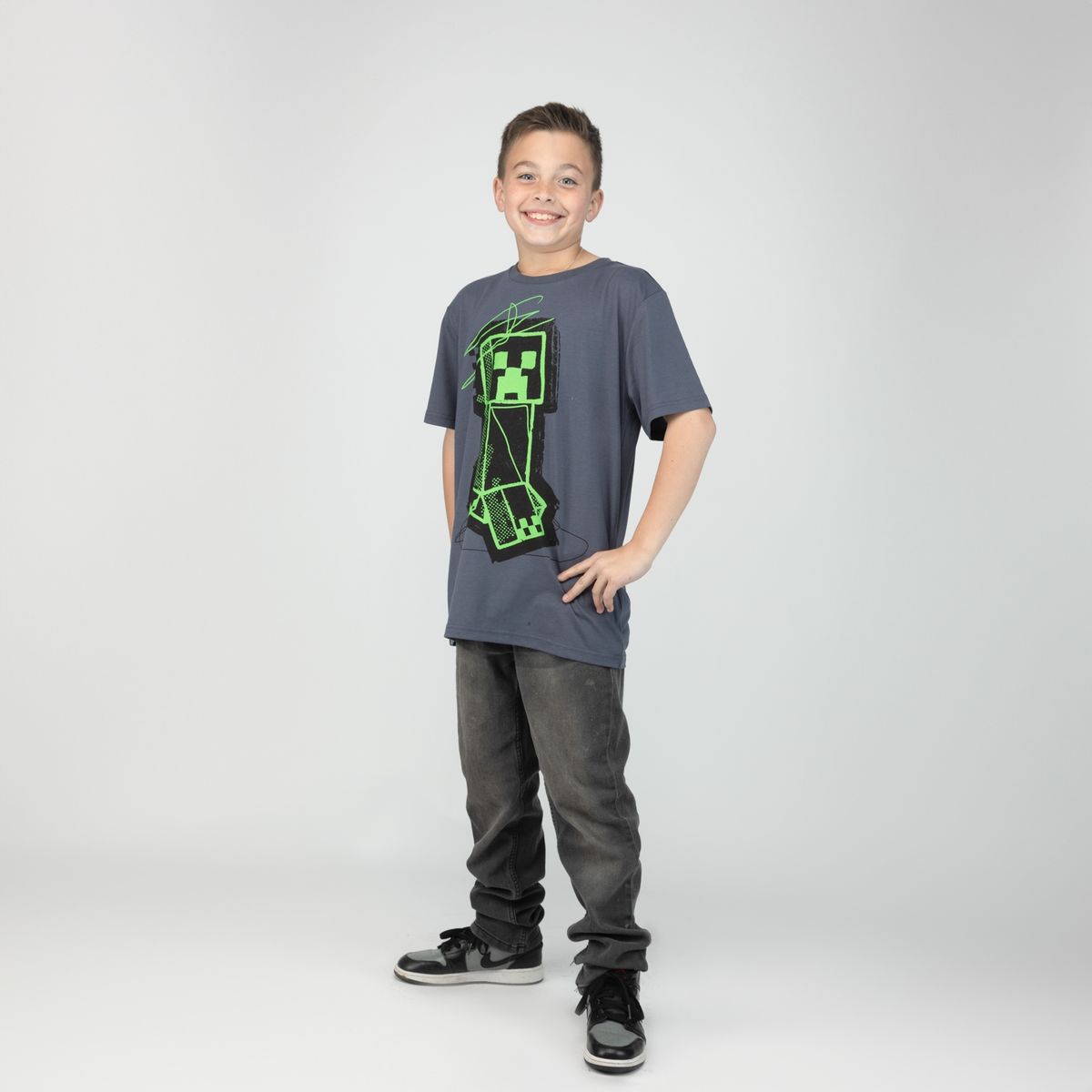 MINECRAFT - Polera Niño Minecraft Imagen Gris Minecraft