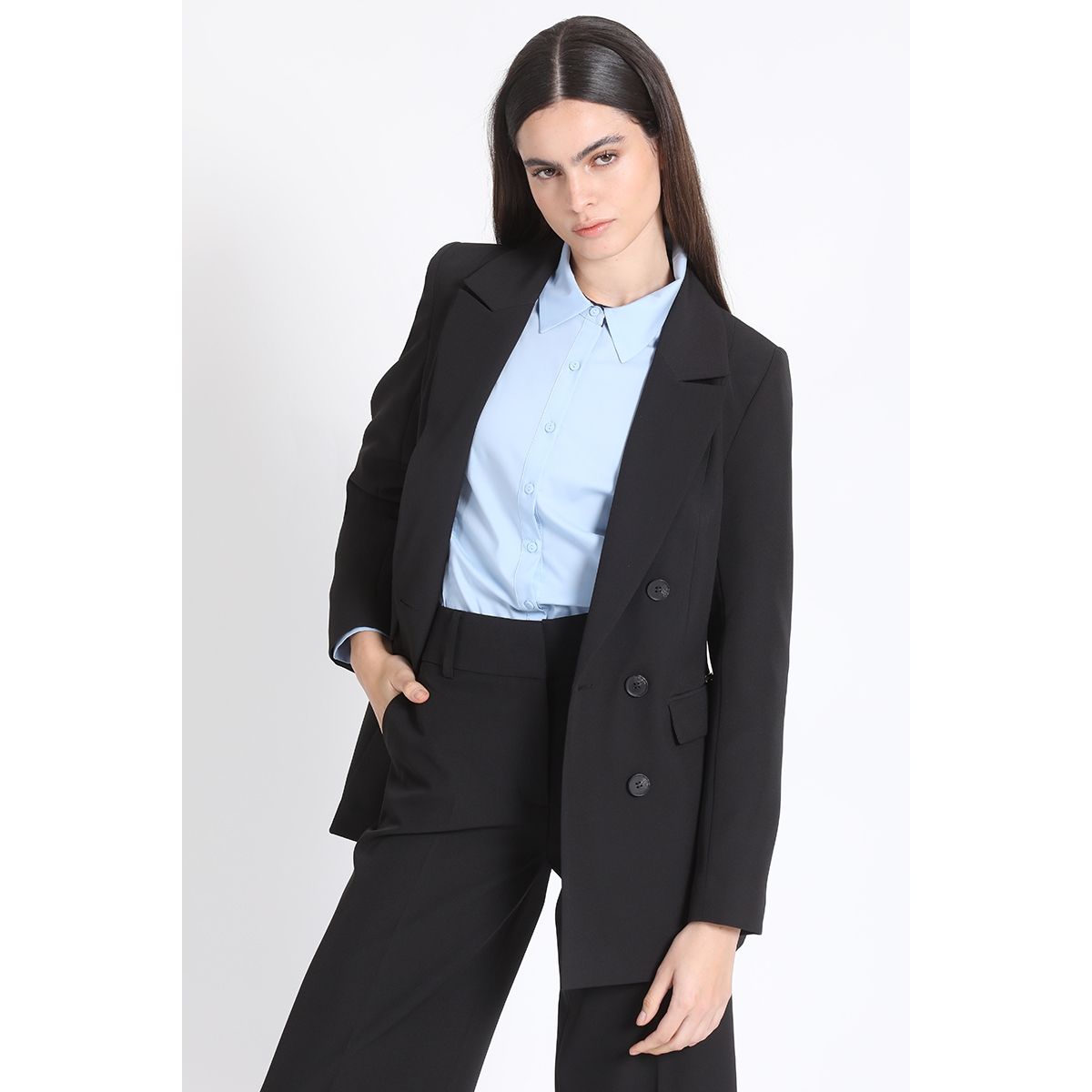 LIOLA - Blazer Clásico Cruzado Negro Liola