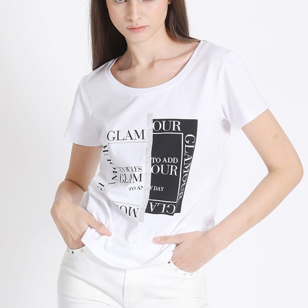 LIOLA - Polera Estampado Y Strass Crudo Liola