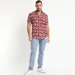 TRUVAL - Camisa Estampada Diseño Mc Burdeo