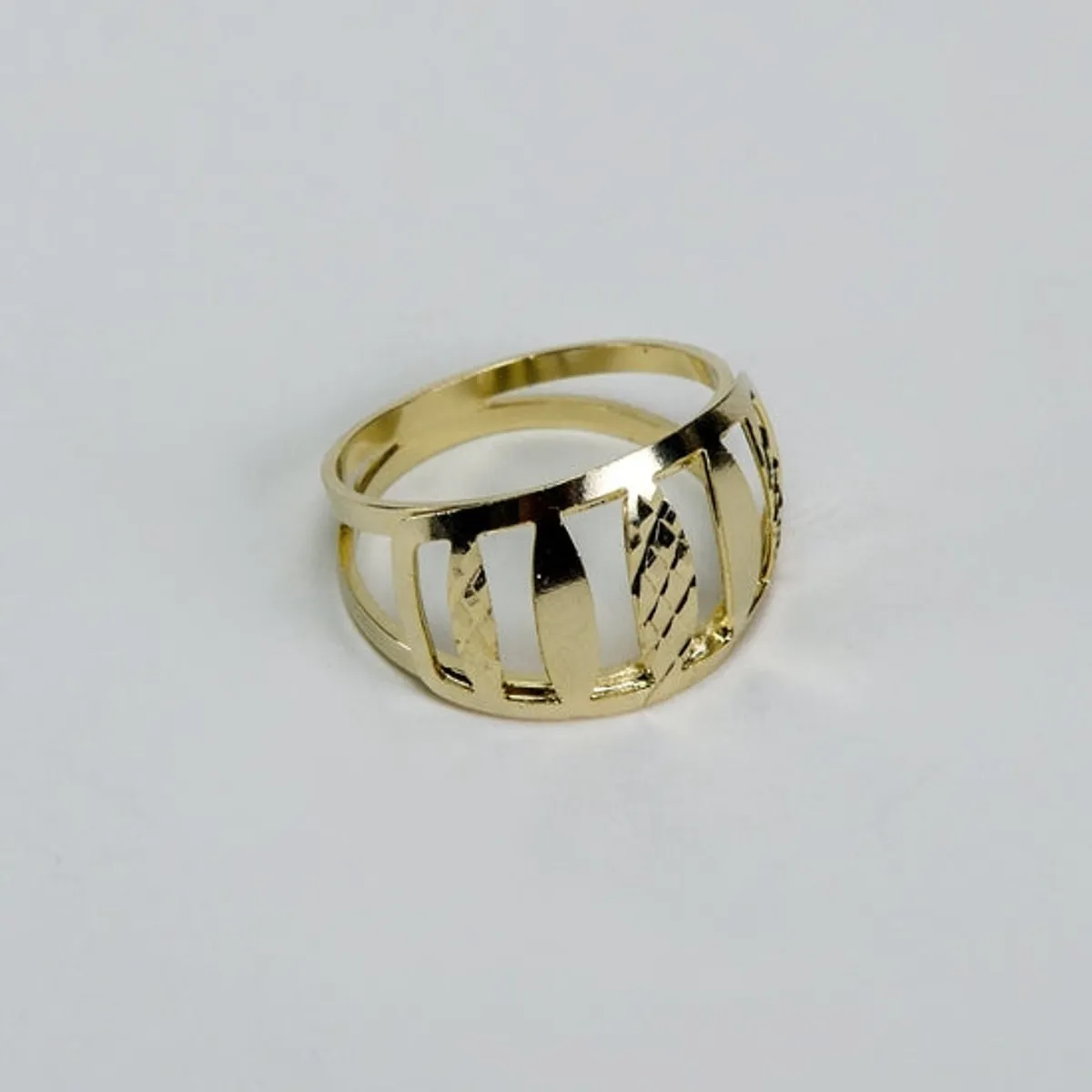 VIZIATO - Anillo red enchapado en oro