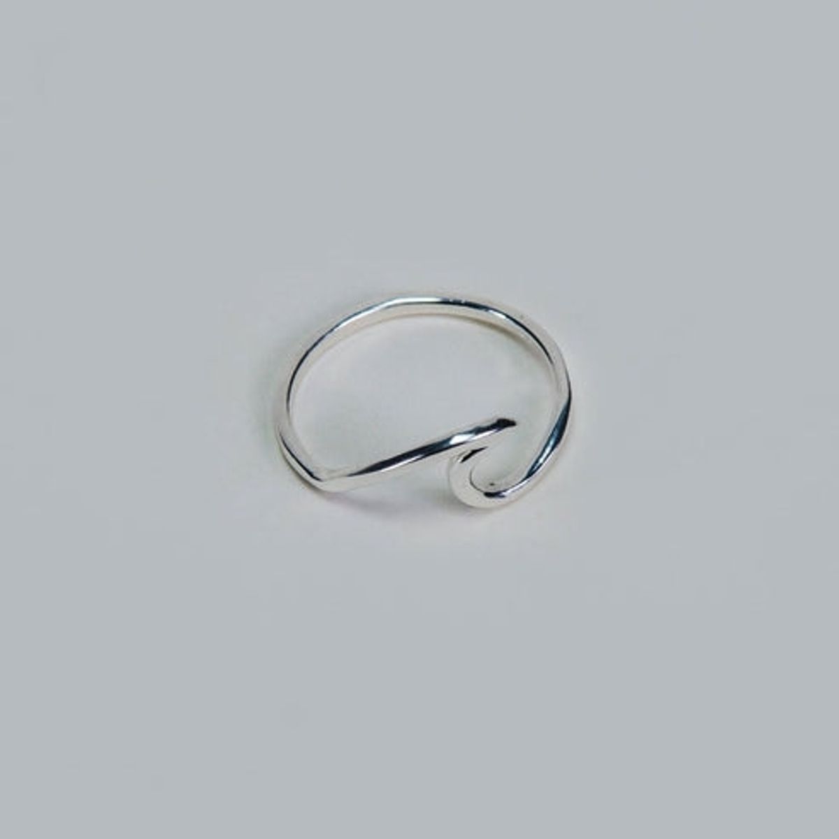 VIZIATO - Anillo wave plata 925