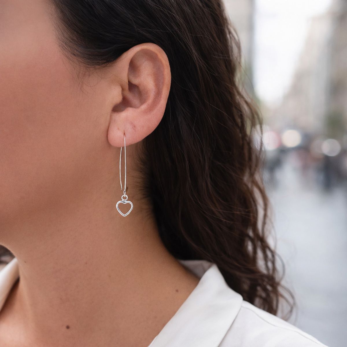 JOYAS MYTOKE - Aros Corazon Gancho Oval Plata Fina 925 Mujer