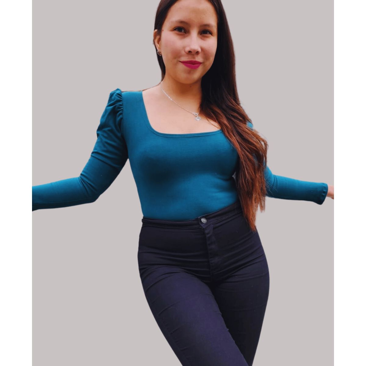 MABELLE - BODY ESCOTE CUADRADO FRUNCIDO