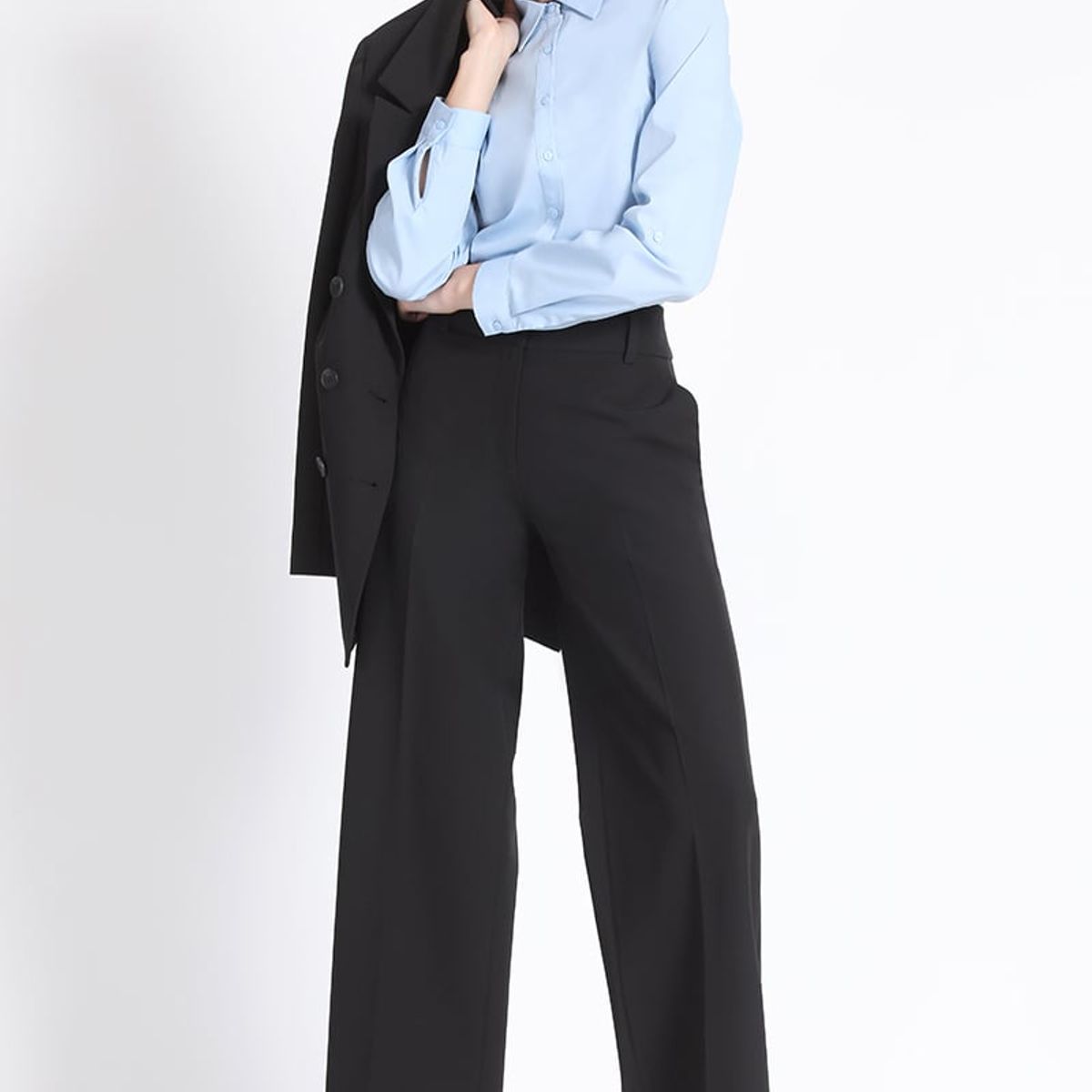 LIOLA - Pantalon Regular Básico Negro Liola