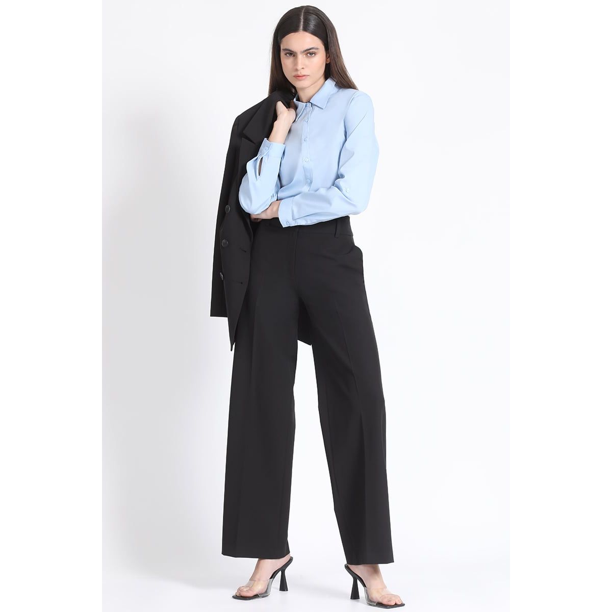 LIOLA - Pantalon Regular Básico Negro Liola