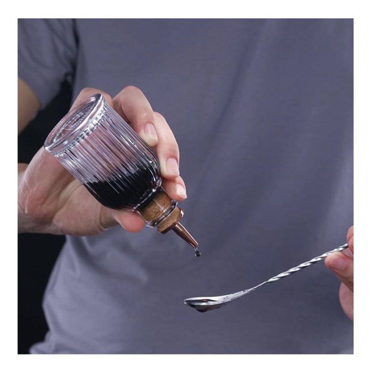 GENERICO - Botella Dispensadora de Endulzante - Lines 100 ml