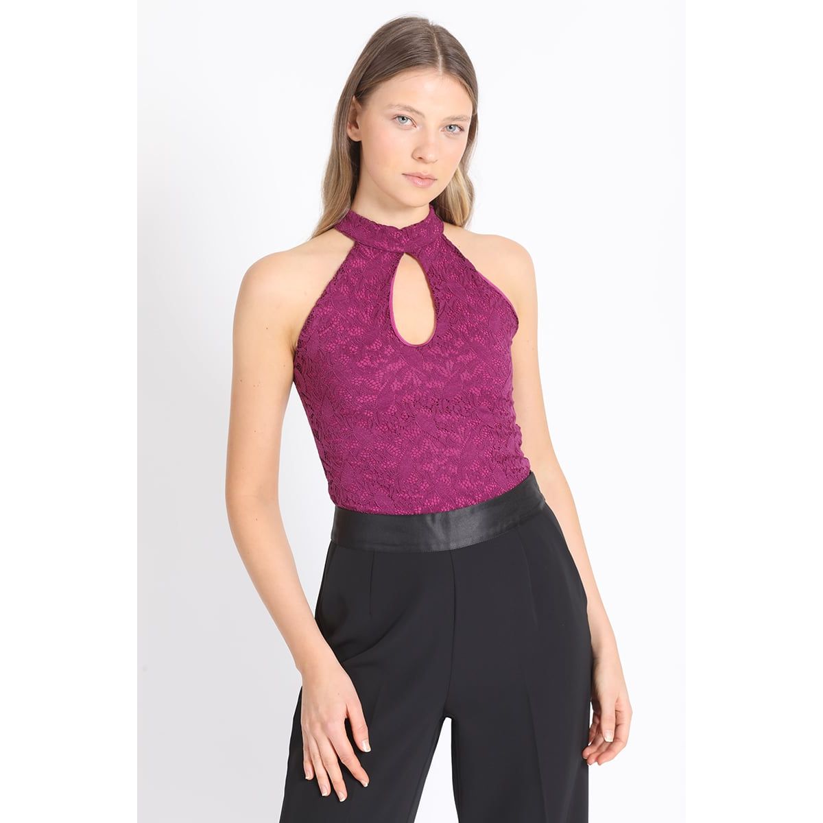 LIOLA - Top Halter Ciruela Liola