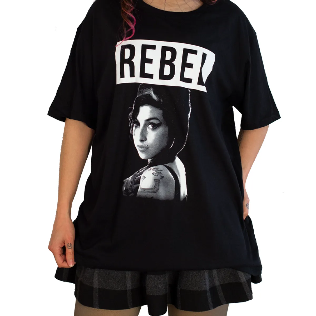 ROCK OFF OFFICIALLY LICENSED PRODUCTS - Polera original de Amy Winehouse diseño Rebel