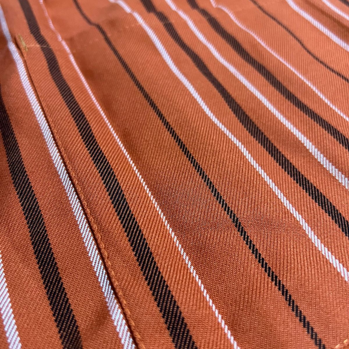 CHEF OUTFITTERS - Pechera Cocina - Gastronomía Con Bolsillo Doble Delantero CHEF OUTFITTERS