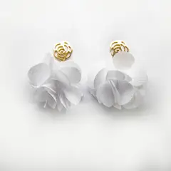 GENERICO - Aros Pendientes Flor Blanco con Perla de Fantasia
