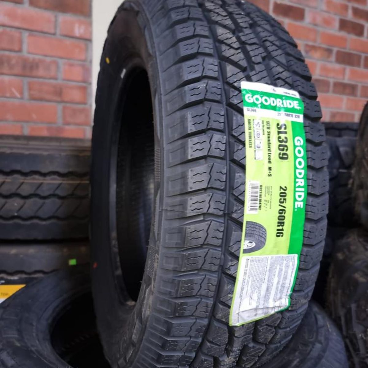 GOODRIDE - Neumatico 205/60 R16 Goodride Sl369 92h GOODRIDE