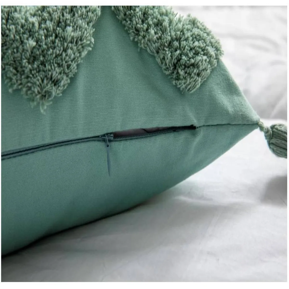 COMPRAPO - Set Piecera + 2 Fundas Menta Boho Lino Borlas 210x70 King 2 Pzas Zig