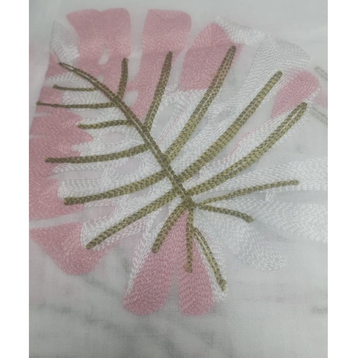 GENERICO - Set X 2 Visillos Blancos con Bordados Hojas Rosa y Verde 140x230 Cm