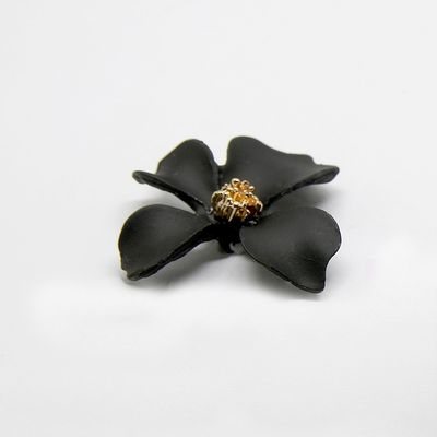 Imagen 2 del producto Aros Pendientes Flor Rigida color Negro