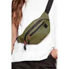 WILD LAMA - Banano Bold Reciclado Verde Militar