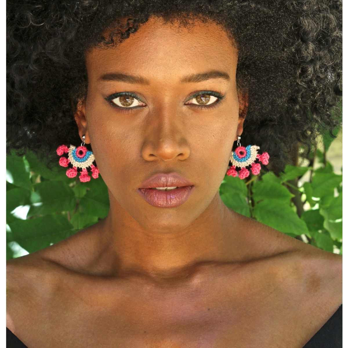 GENERICO - Aros tejidos de flor Amaranto