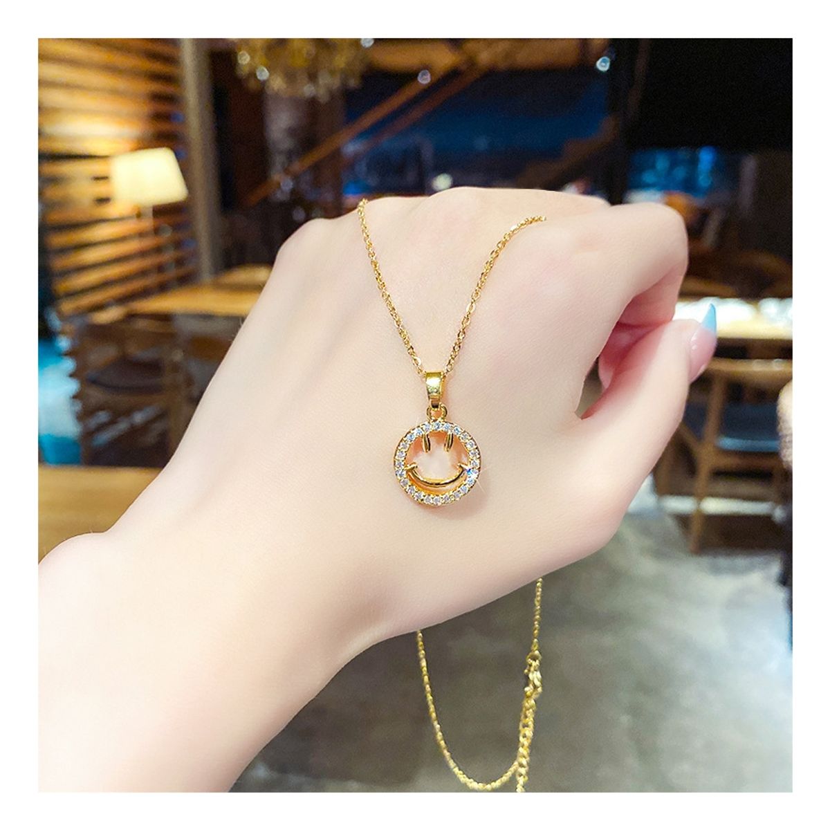 ZG JOYAS - Collar Dorado Galvanizado En Oro Colgante Sonrisa Smile