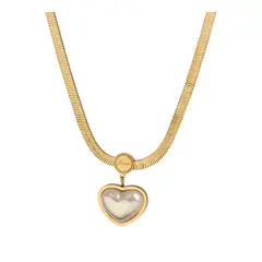 ZG JOYAS - Collar Dorado Galvanizado En Oro Colgante Corazón Nácar