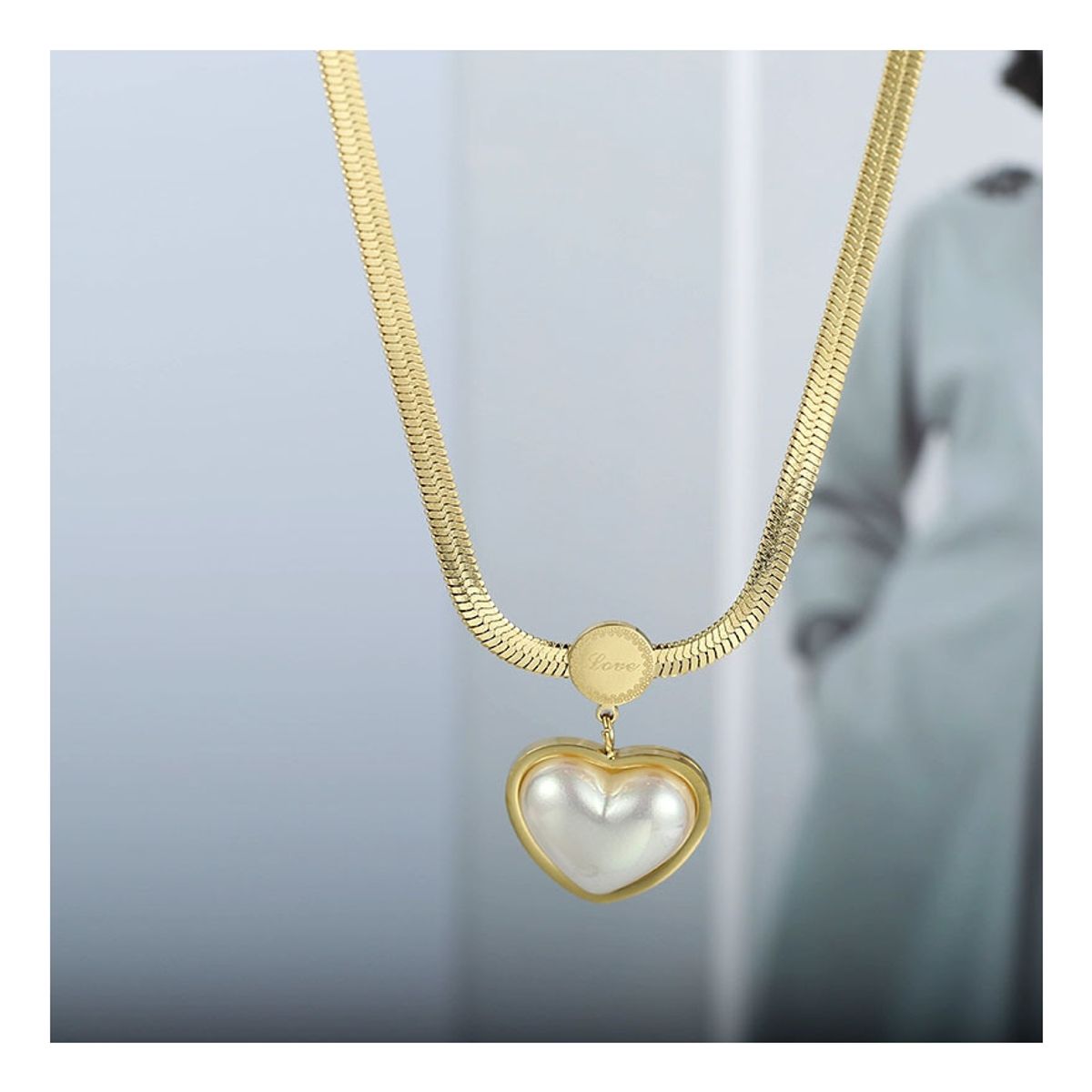 ZG JOYAS - Collar Dorado Galvanizado En Oro Colgante Corazón Nácar