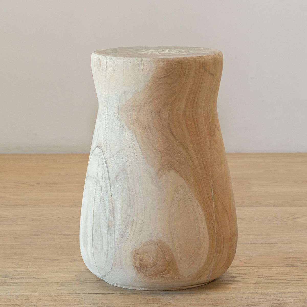 AMOBLE - Piso Nesto Natural Amoblé