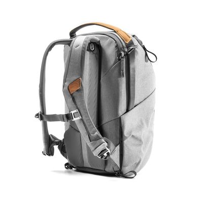 Imagen 2 del producto Mochila Everyday 20L - Ash