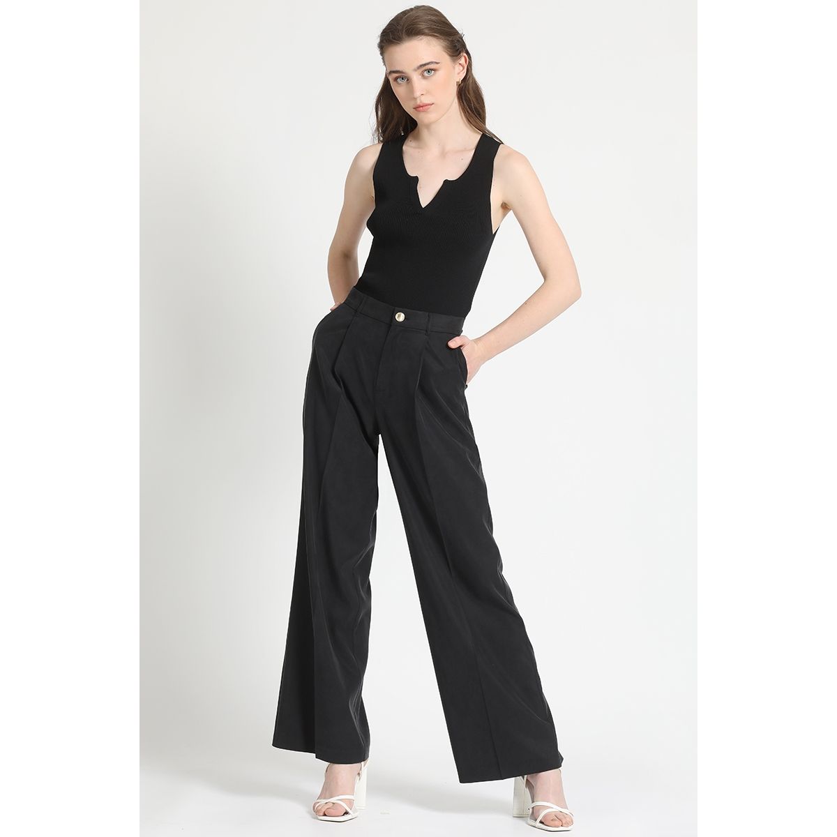 LIOLA - Pantalon Ancho Pinza Negro Liola