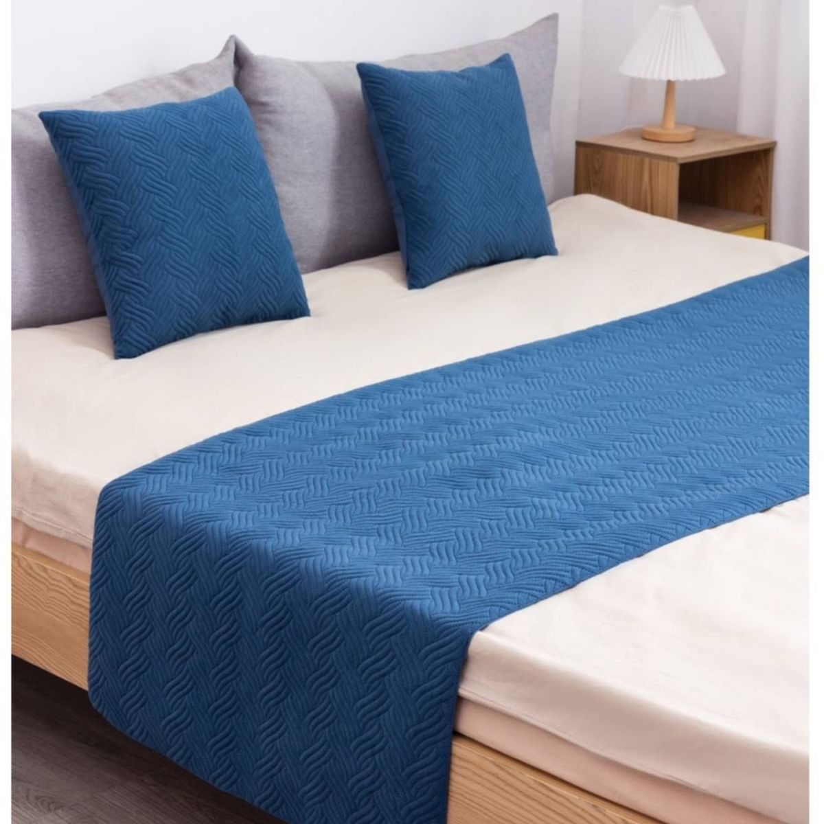 GENERICO - Piecera Plush Diseño Azul Ultramar 210 x 70 para King o 2Plazas