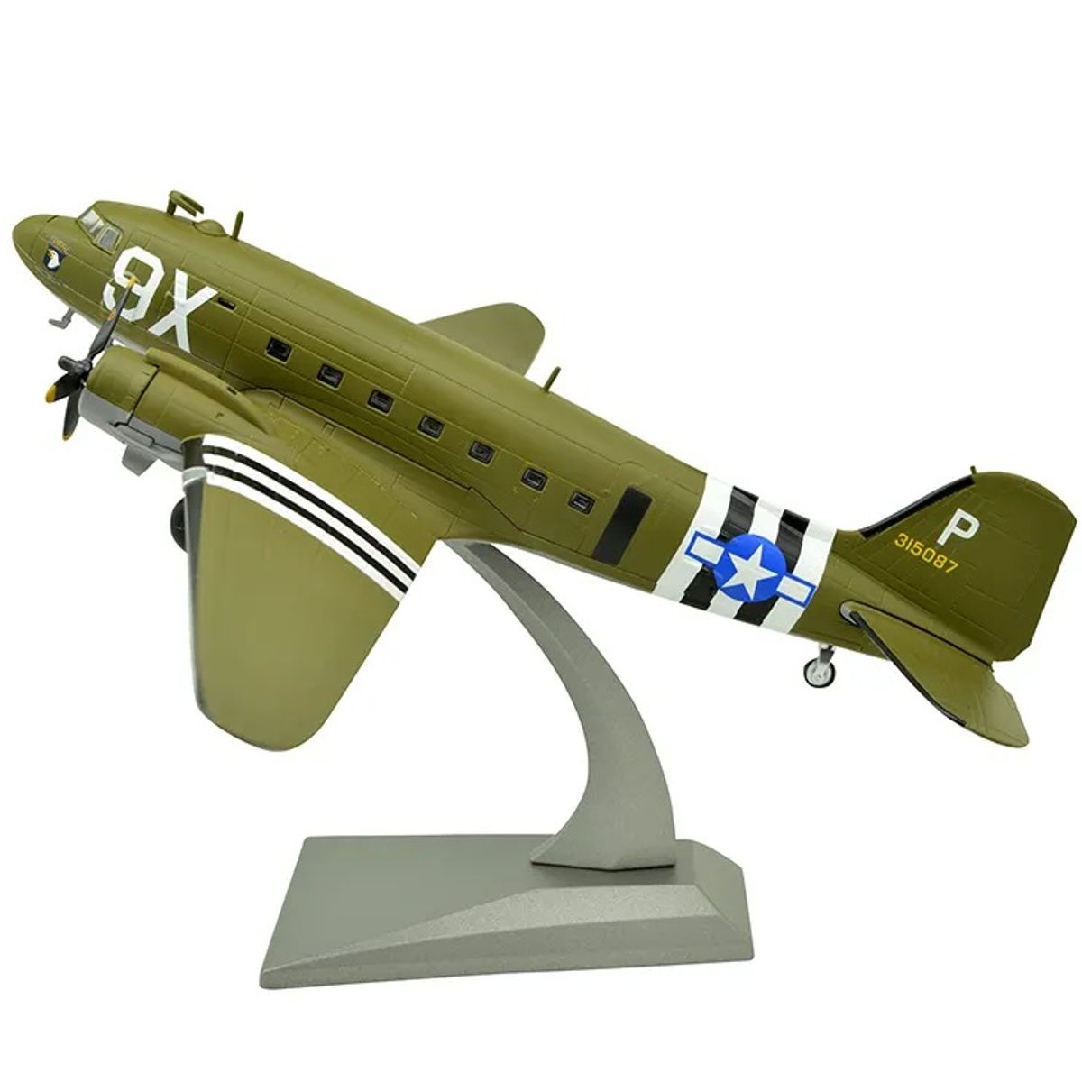 GENERICO - C-47 Skytrain avión de colección