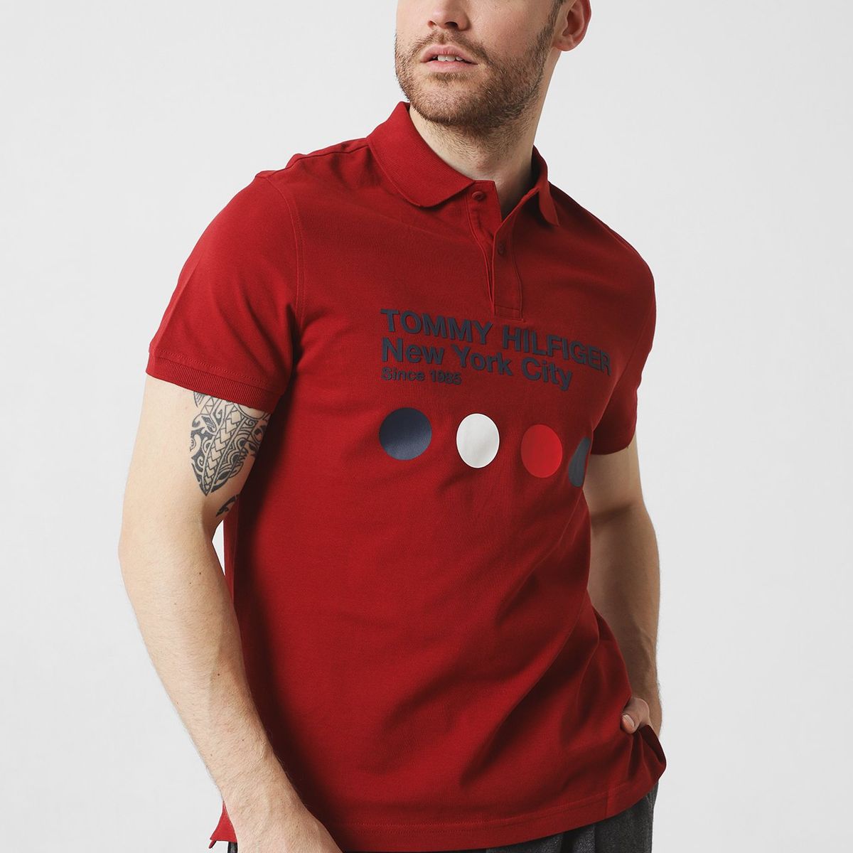 TOMMY HILFIGER - Polo Logo 1985 New York City Burdeo Tommy Hilfiger