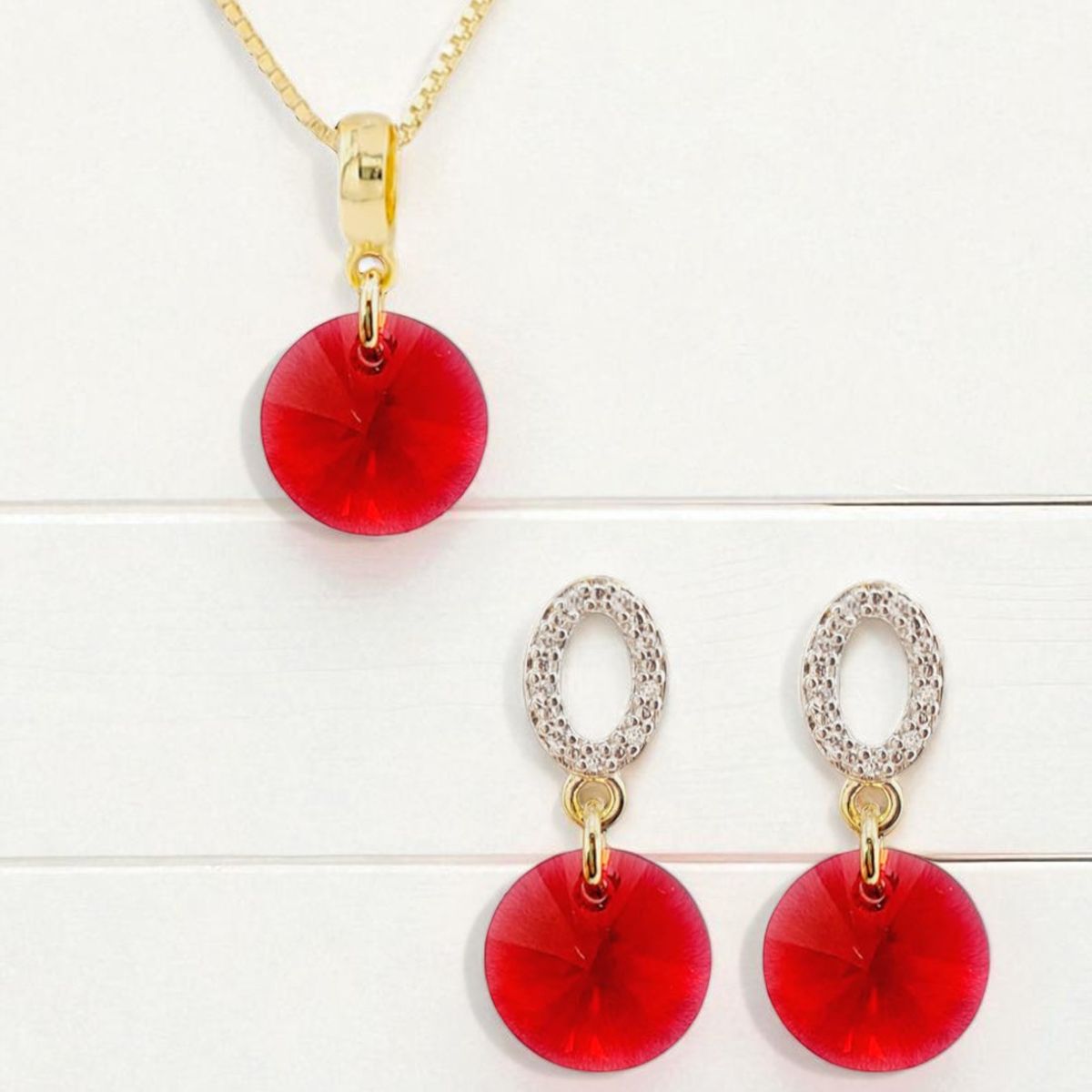 JOYAS MONTERO - Conjunto Madrid Gold 24K creado con cristales de Swarovski® Scarlet