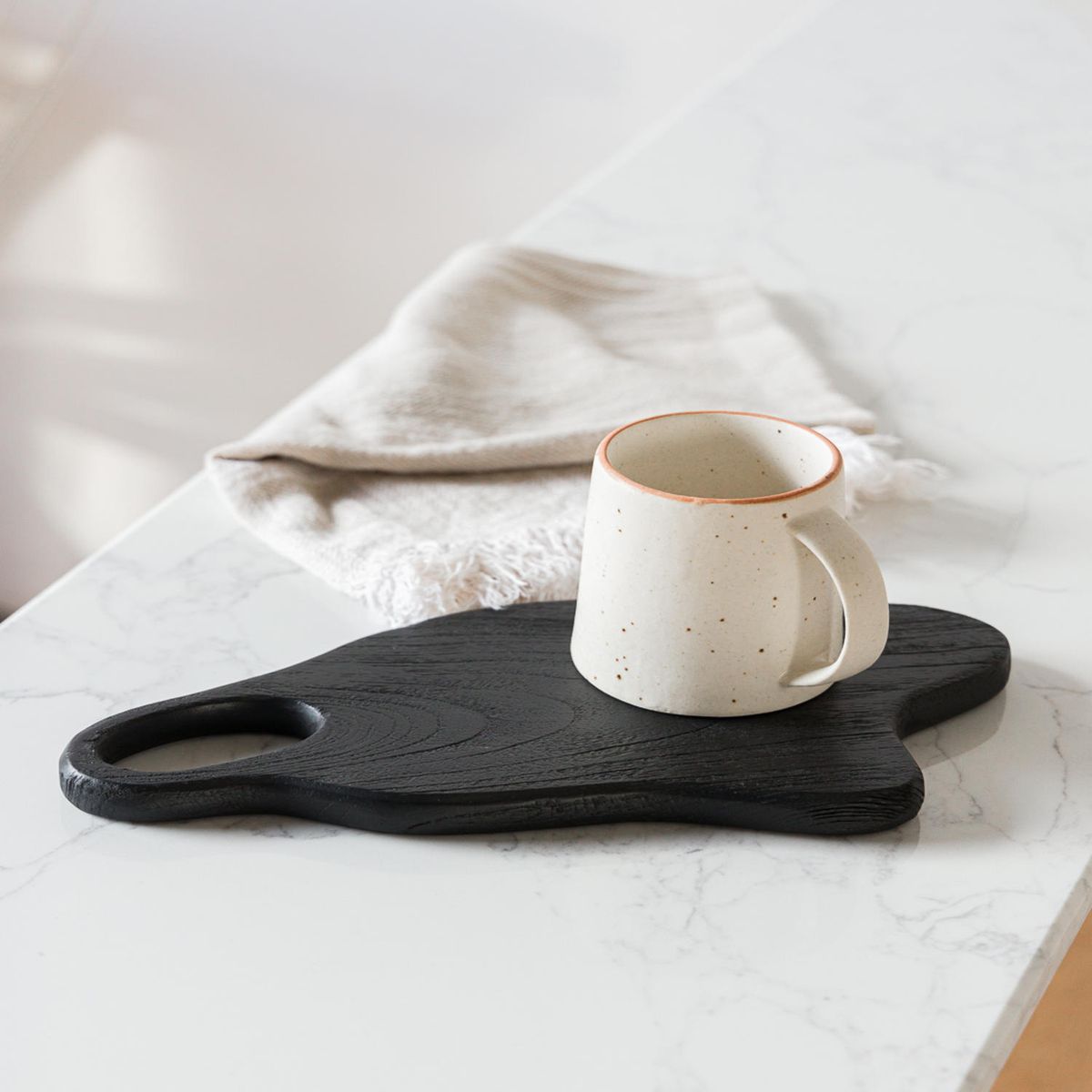 AMOBLE - TABLA TEAK S NEGRO