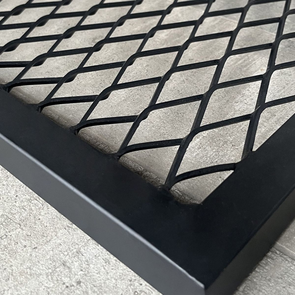 KOKOMAT - Limpiador zapatos de fierro electro pintado 45cm x 75cm