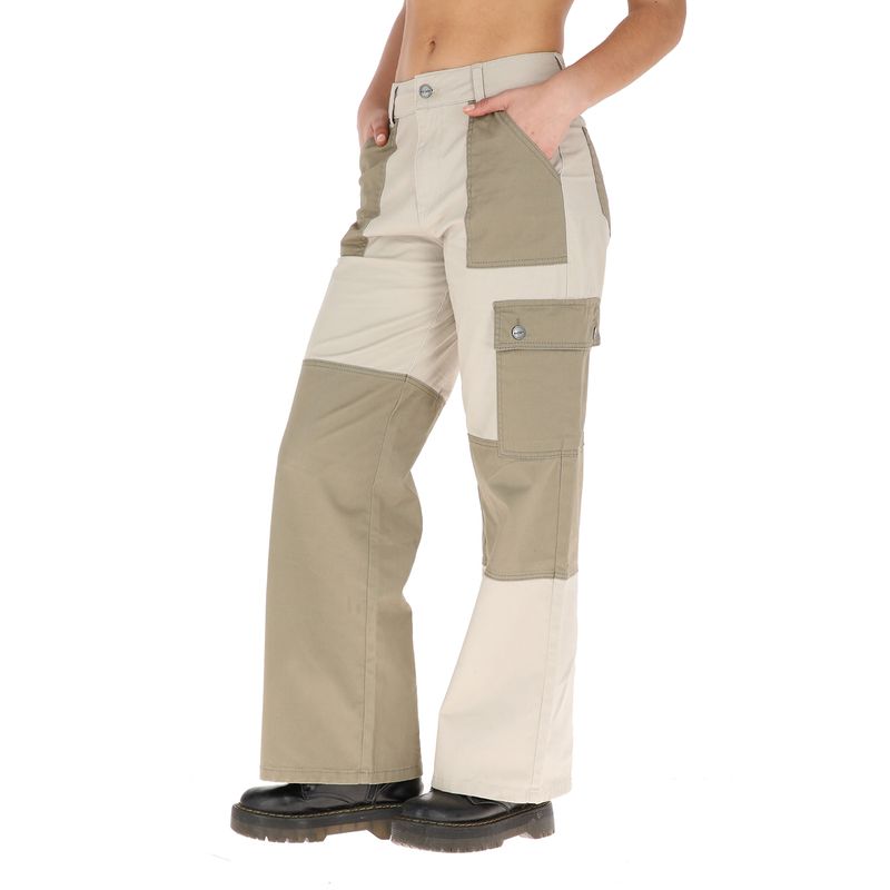 BUFFALO CHILE - Pantalon Hueñauca Verde Mujer