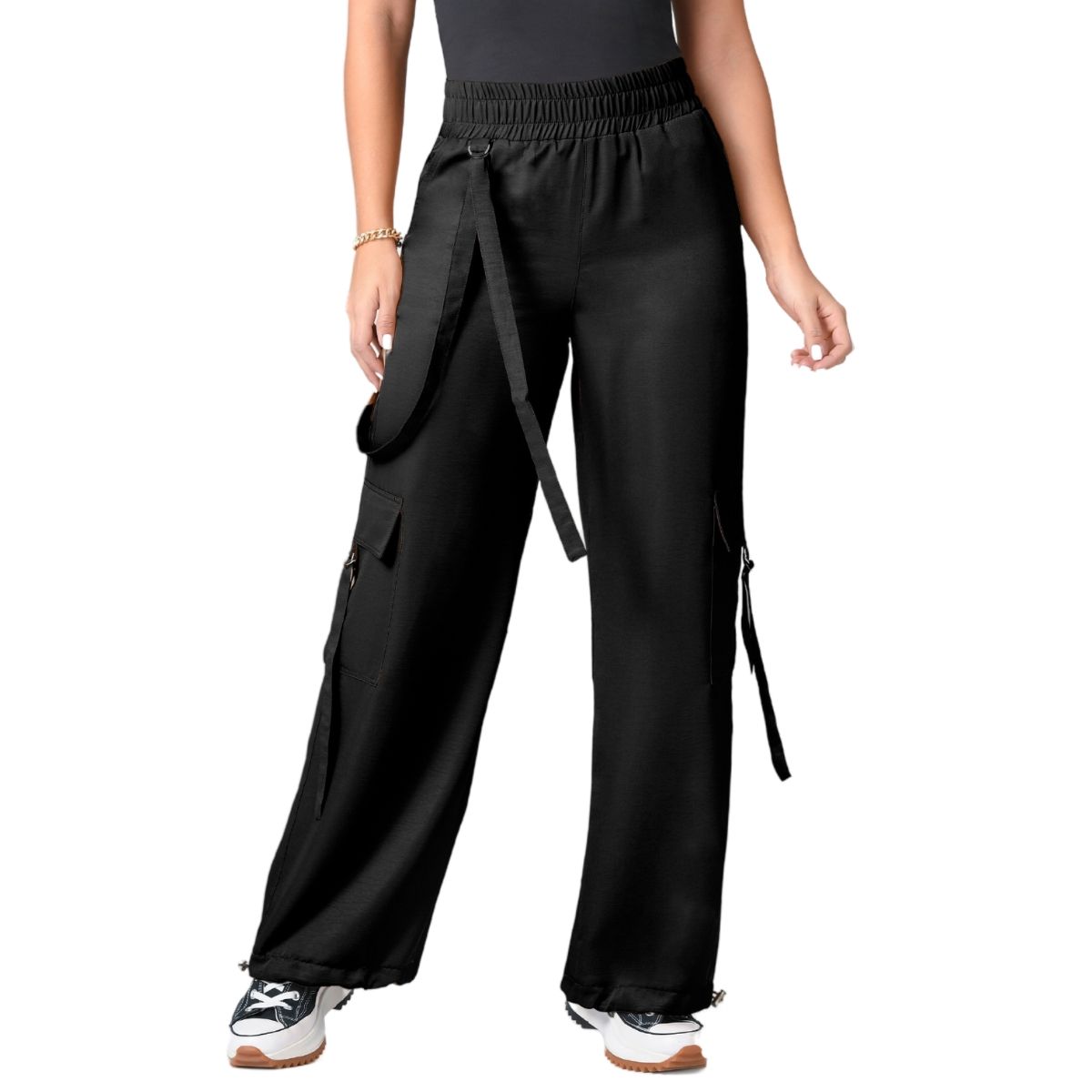 TRUCCOS JEANS - Pantalón Cargo Parachute Negro Mujer B29020149