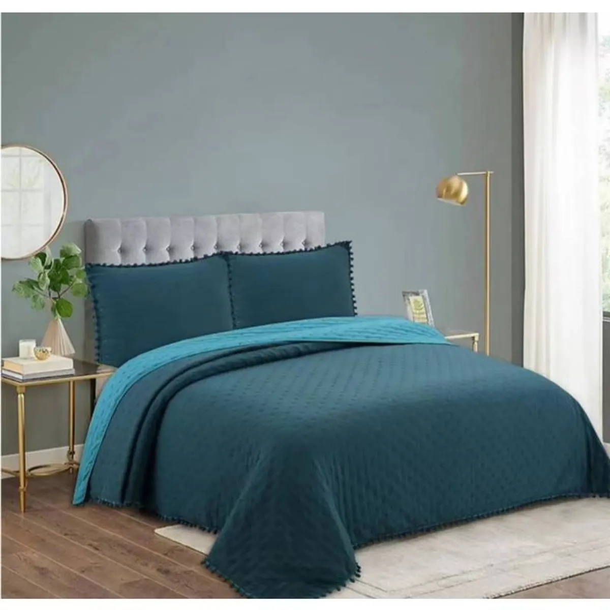 GENERICO - CUBRECAMA KING TURQUESA CON POMPONES DE VERANO  ALGODON  GSOL.