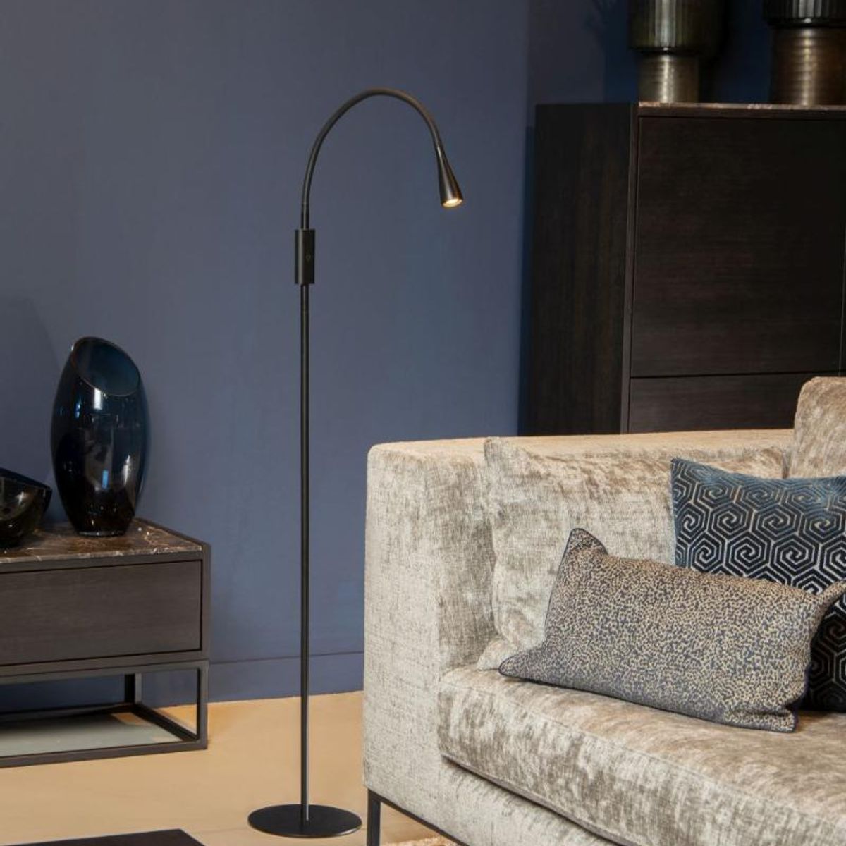 BOSCO - LAMPARA DE PIE ZOZY NEGRO LED BOSCO