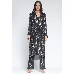 LIOLA - Camisa Extra Larga Estampado Manchas Negro